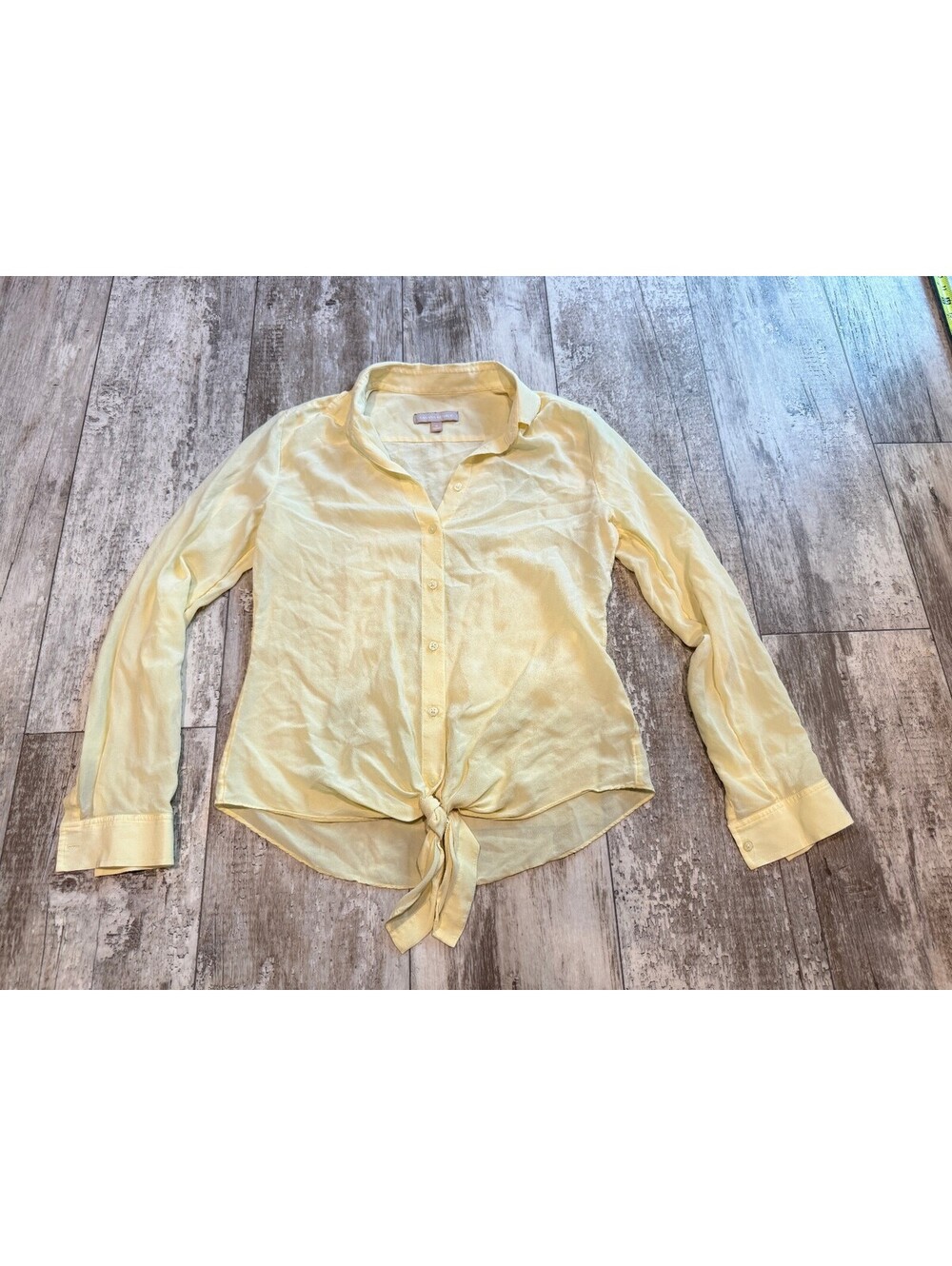 Banana Republic 6 Yellow Tie Front Button Down Blouse